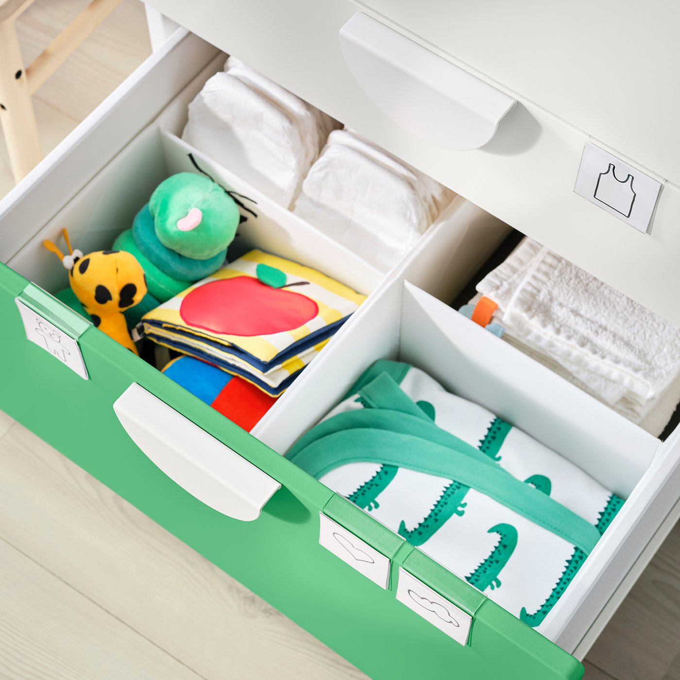 green changing table