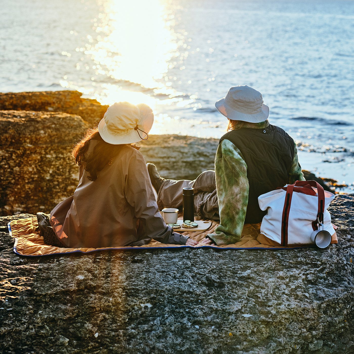 SOLUPPGÅNG picnic blanket, brown, 130x170 cm - IKEA