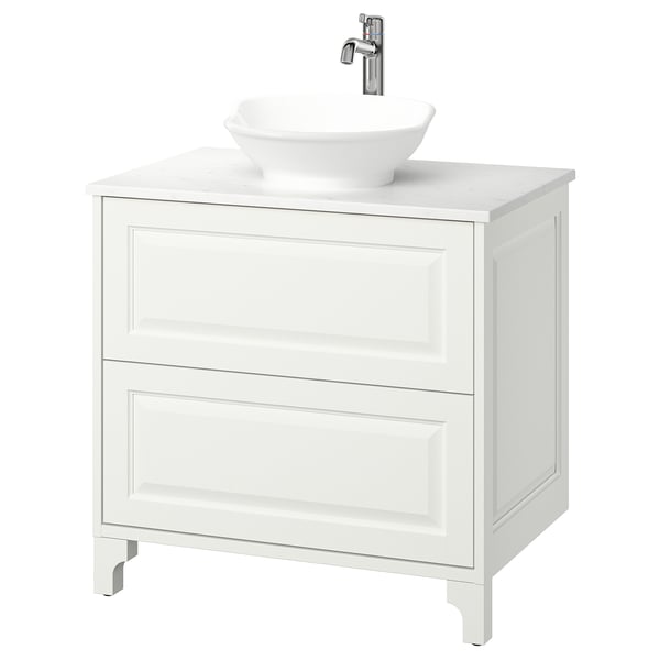 TÄNNFORSEN white vanity, classic design with bevelled edges, marble countertop, round basin, chrome tap.