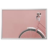 BJÖRKSTA Imagen con marco, bicicleta rosa/color aluminio, 118x78 cm