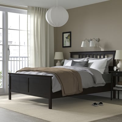 HEMNES Base de cama, negro-café/Lyngör gris oscuro, King