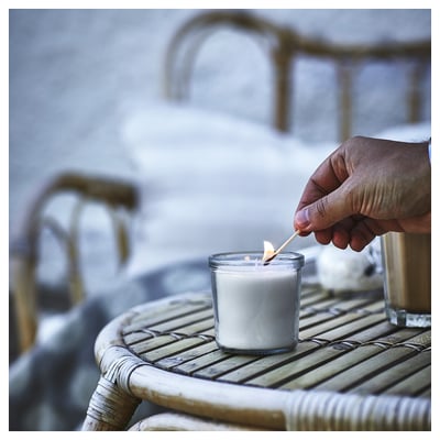 JÄMLIK Vela aromática en vaso, vainilla/beige claro, 20 hr