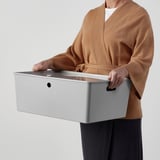 KUGGIS Caja con tapa, gris claro, 37x54x21 cm