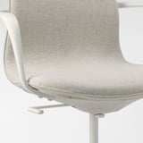 LÅNGFJÄLL Silla sala de juntas c/reposabrazos, Gunnared beige/blanco