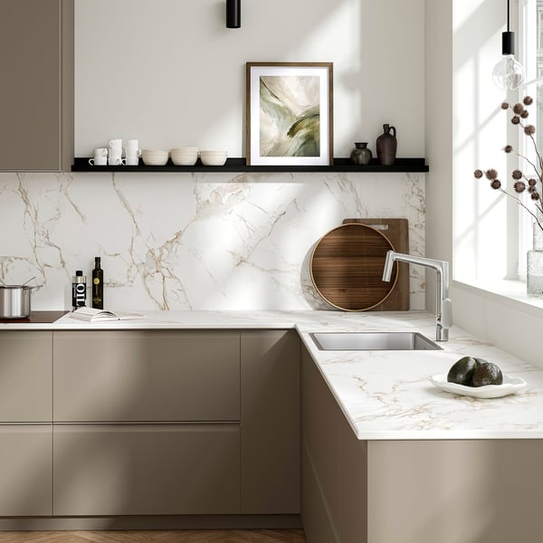 RUNSBÄCK Panel de pared, blanco mate/efecto mármol porcelana de alta presión, 1 m²x2.0 cm