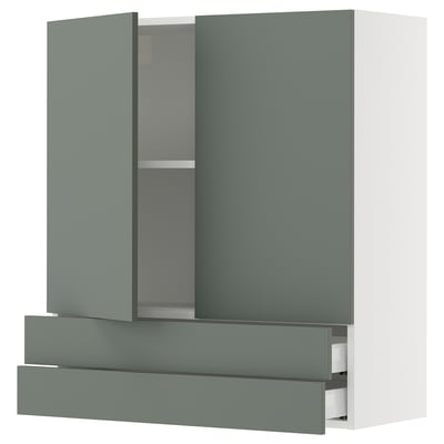 SEKTION / MAXIMERA Gabin pared 2 puertas 2 cajones, blanco/Nickebo Verde grisáceo mate, 91x37x102 cm