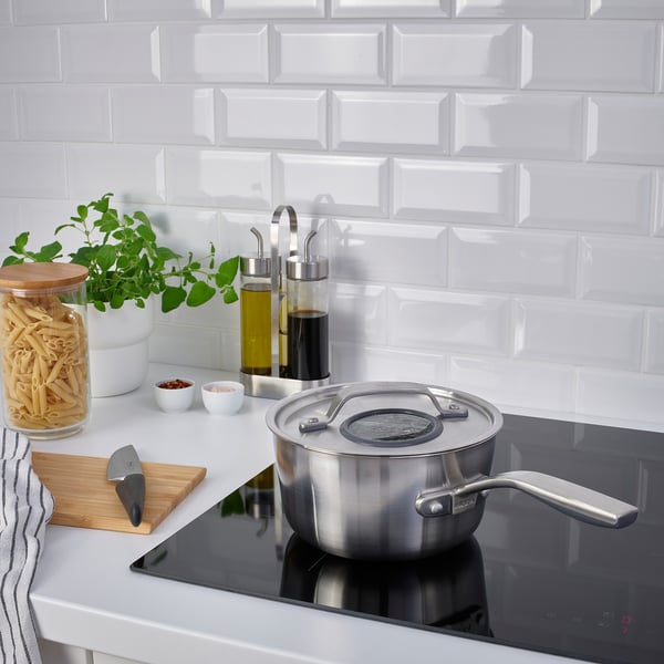 SENSUELL Cacerola con tapa, ac inox/gris, 2.4 l