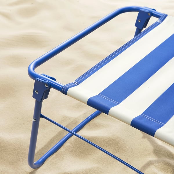 STRANDÖN Silla de playa, azul/blanco