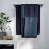 HIMLEÅN Bath towel, dark blue/mélange, 70x140 cm