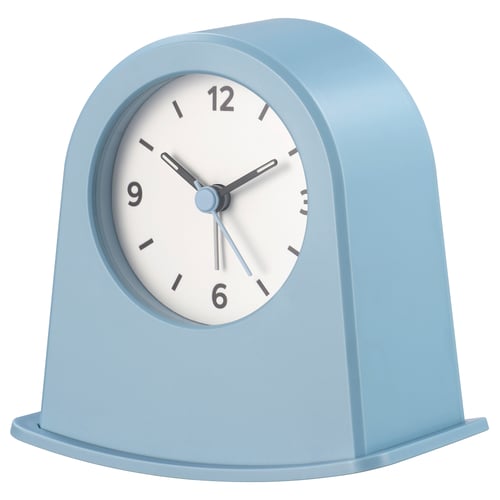 KÄRRSÅNGARE blue clock, modern design with large numbers, made from recycled abs plastic.