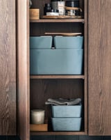 KUGGIS Storage box with lid, turquoise, 18x26x8 cm