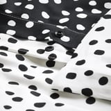 BJÖRKGRÅMAL Sarung duvet dan 2 sarung bantal, hitam putih/berbintik, 240x220/50x80 cm
