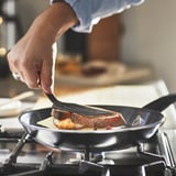 HEMLAGAD Kuali utk menggoreng, salutan tidak melekat hitam, 24 cm