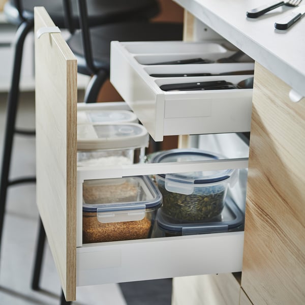 IKEA 365+ Balang makanan kering berpenutup, lut sinar/putih, 1.3 l