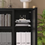 IVAR Kabinet berpintu, kayu pain/hitam jaringan dawai halus, 89x30x124 cm