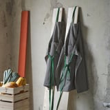 MÄVINN Apron, hitam putih/jalur, 92x90 cm