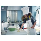 TOPPKLOCKA Apron kanak-kanak dengan topi cef, putih/kuning