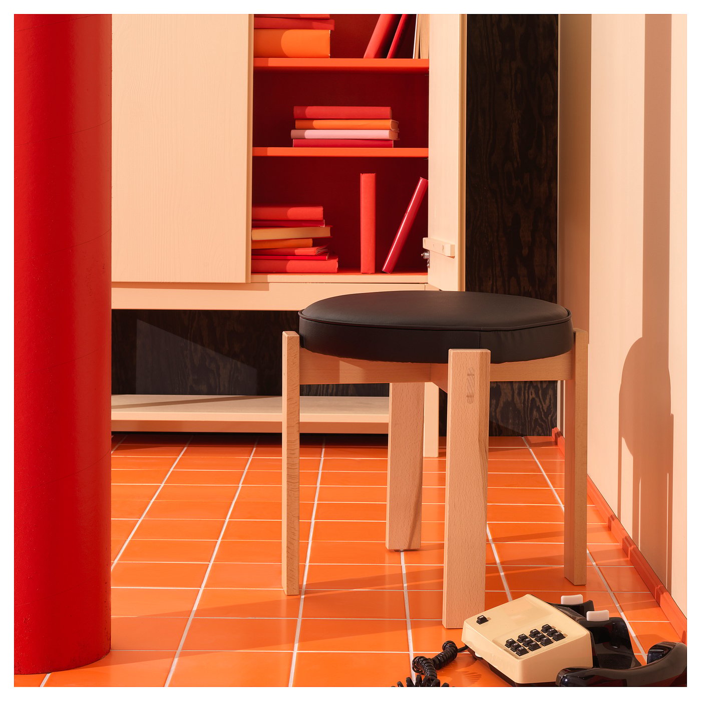HOLMSJÖ stool, beech/Jonsbyn black - IKEA