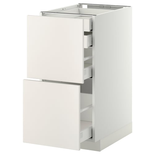 White METOD kitchen unit with three drawers and smooth edges.