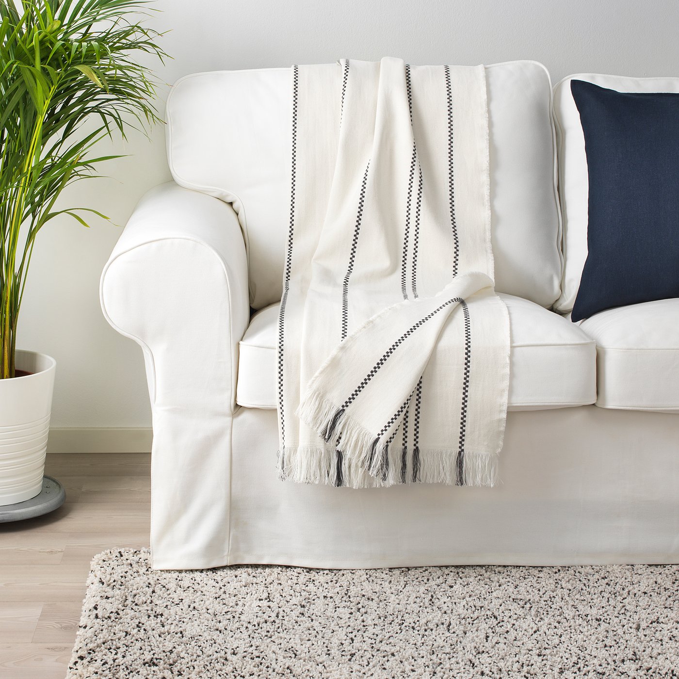 STINAMAJ Throw, white/dark grey 