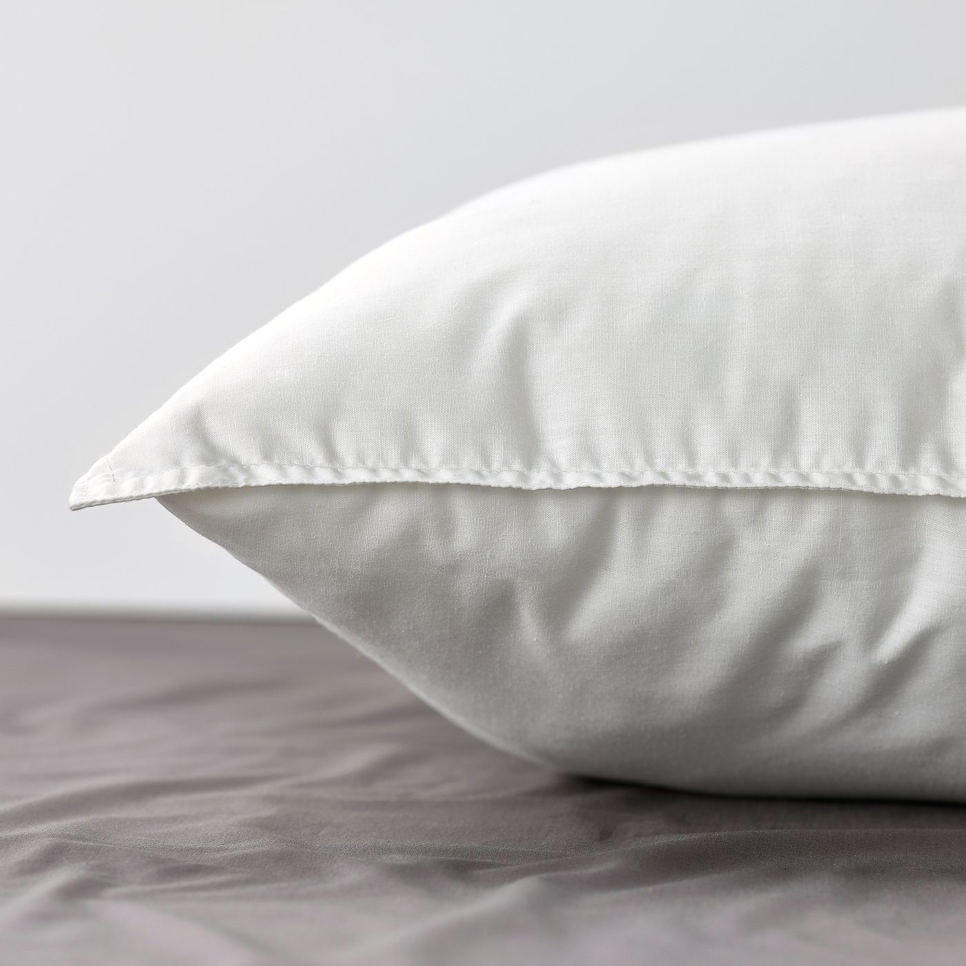 thin latex pillow