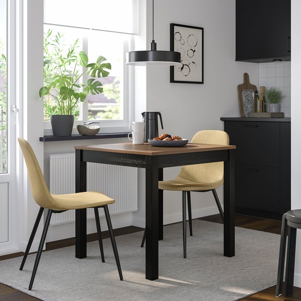 ÅLHULT / NORDMANSSKÄR Tafel met 2 stoelen, zwart/bruin/Letafors geel-beige zwart, 80x74 cm