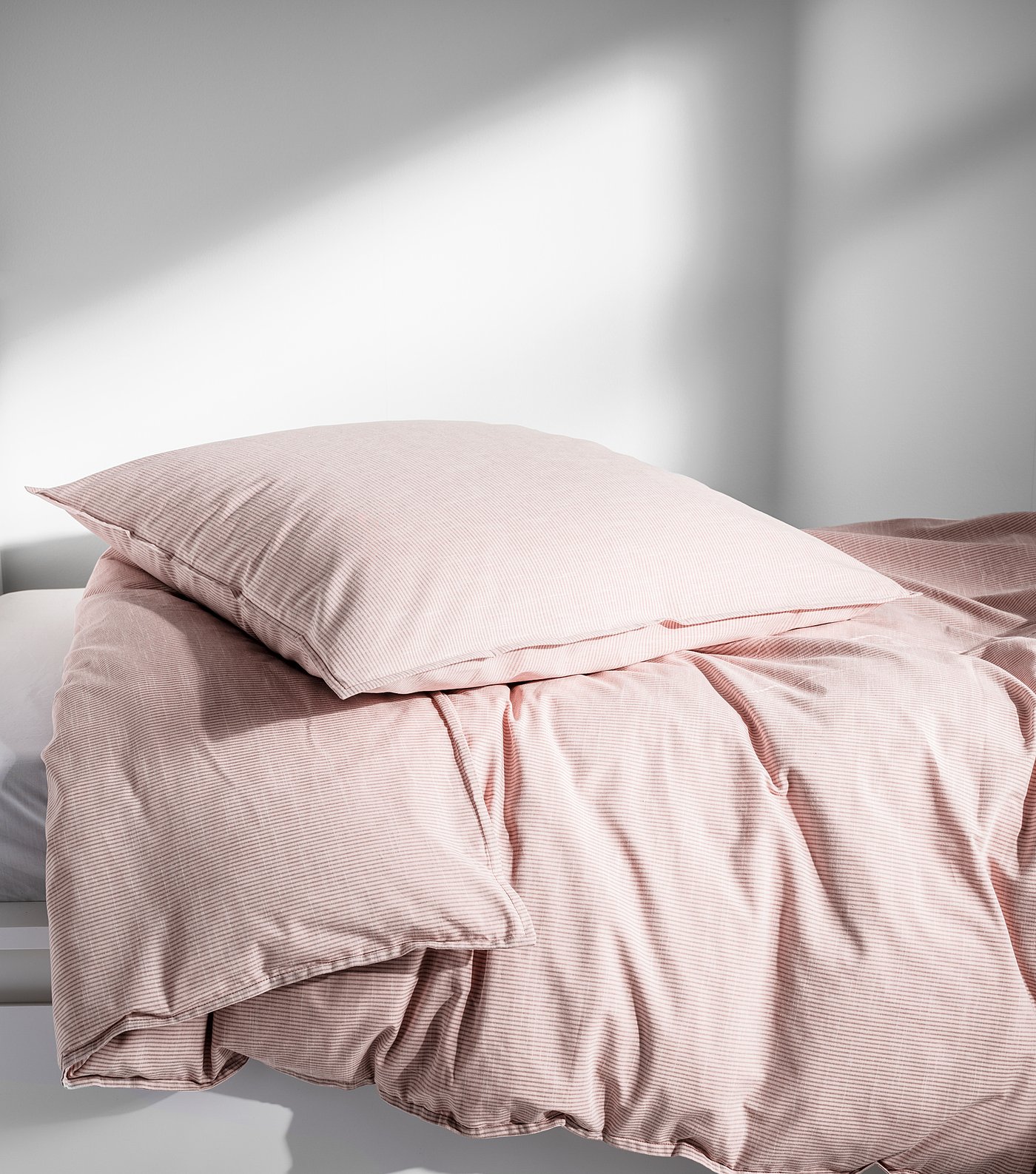BERGPALM Dekbedovertrek met 2 slopen, roze, streep, 240x220/60x70 cm - IKEA