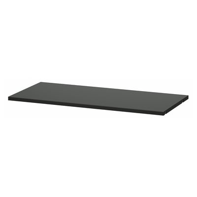 Toont een rechthoekige zwarte BOAXEL plank, strak en modern, ontworpen voor veelzijdige opslag.