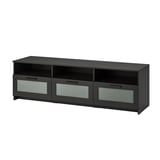 Modern zwart tv-meubel met grote lades, matglazen panelen, open planken. Chic & functioneel voor media-opslag.