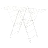 Een FROST droogrek. Het is wit, gemaakt van staal, met een uitbreidbaar frame om kleding op te hangen.