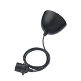 Zwarte hanglamp met strak, gebogen design. Moderne uitstraling, hangt aan koord.