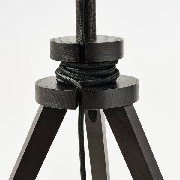 Zwarte statieflamp met snoer