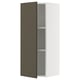 Open keukenkast met donkerbruine deur en twee legplanken.