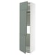 Moderne keukenkast, METOD met mat grijsgroene nickebo fronten, metalen plank, verstelbaar.