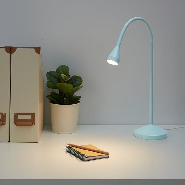 navlinge led bureaulamp lichtblauw ikea