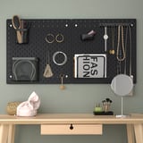 SKÅDIS zwarte ophangbord organizer met accessoires.