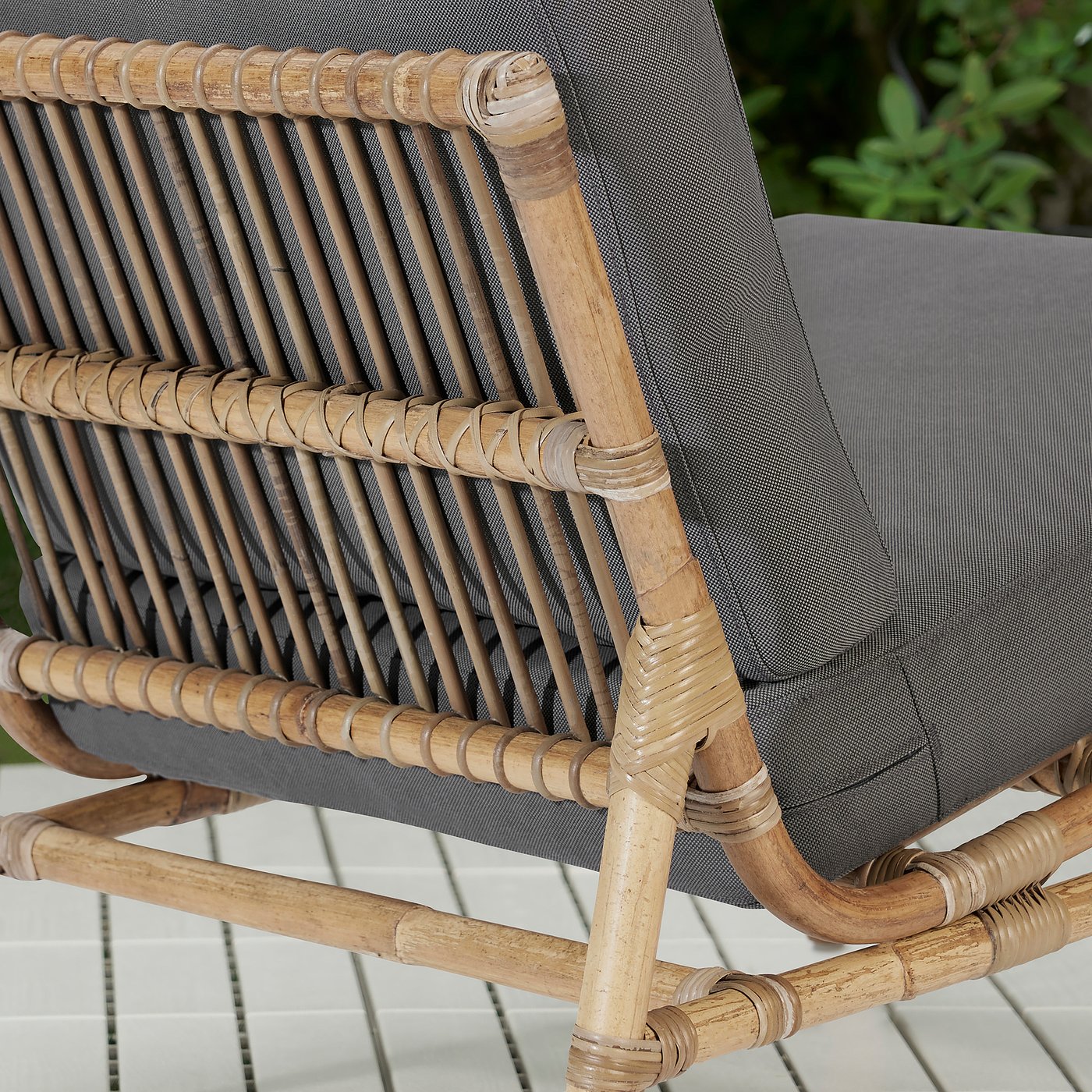 Keter Cool Stool Cool Box & Stool, 39 Litres, Weatherproof Rattan Look for Indoor and Outdoor Use, Brown