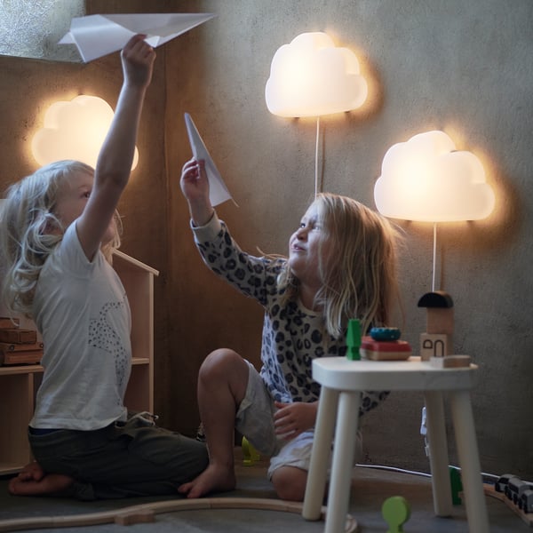 Spaans Open Onenigheid Led-wandlamp, UPPLYST, wolk wit - IKEA