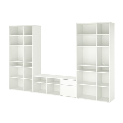 Witte VIHALS modulaire rekken en tv-standaard, strak en modern, voor het organiseren en uitstallen van items.