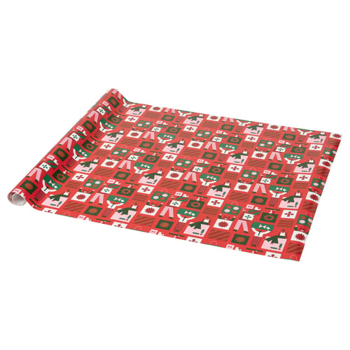 Rood cadeaupapier met kerstpatronen. Feestelijke afbeeldingen in groen, wit en bruin op een rode achtergrond.