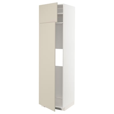 A beige METOD kitchen cabinet with an adjustable shelf. Modern, upright, and sleek design.