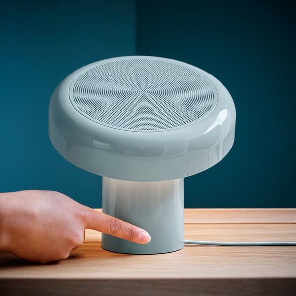 BLOMPRAKT Bluetooth-høyttalerlampe, lys blå