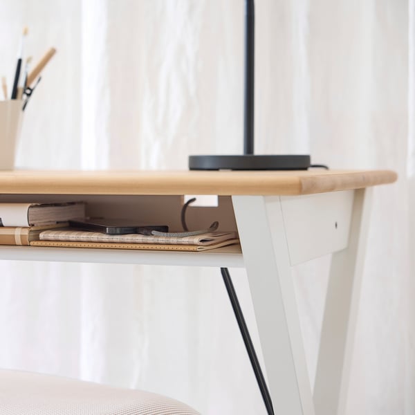 BOLLPOJKE Skrivebord, furu/hvit, 90x55 cm