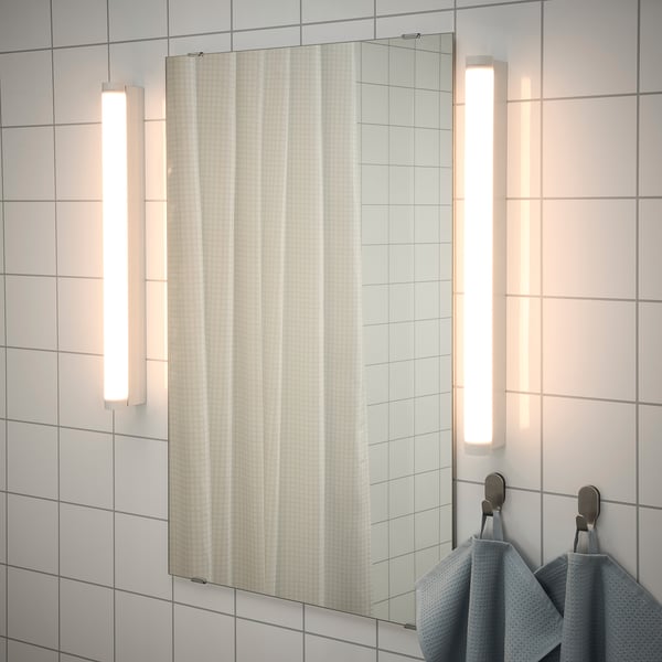 https://www.ikea.com/no/no/p/raksta-led-lampe-til-vegg ...