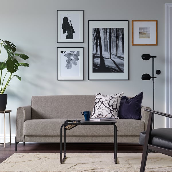 PELARKÖRSBÄR Rug, low pile, light beige/leaf pattern, 200x300 cm