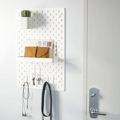 SKÅDIS Pegboard combination, white, 36x56 cm