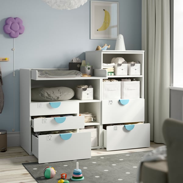 SMÅSTAD / PLATSA Changing table, white light green/with bookcase, 150x79x123 cm