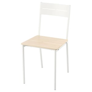 A white buslatt chair. It has a metal frame with a tilted backrest and wooden seat. The design is modern and minimalist, ideal for small spaces.