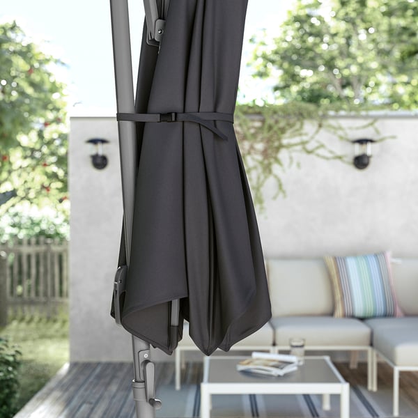 HISSÖ / IGGÖN Parasol, hanging with base, anthracite/dark grey, 300 cm