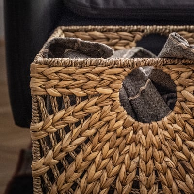 LUSTIGKURRE Basket, natural water hyacinth/seagrass, 32x33x32 cm